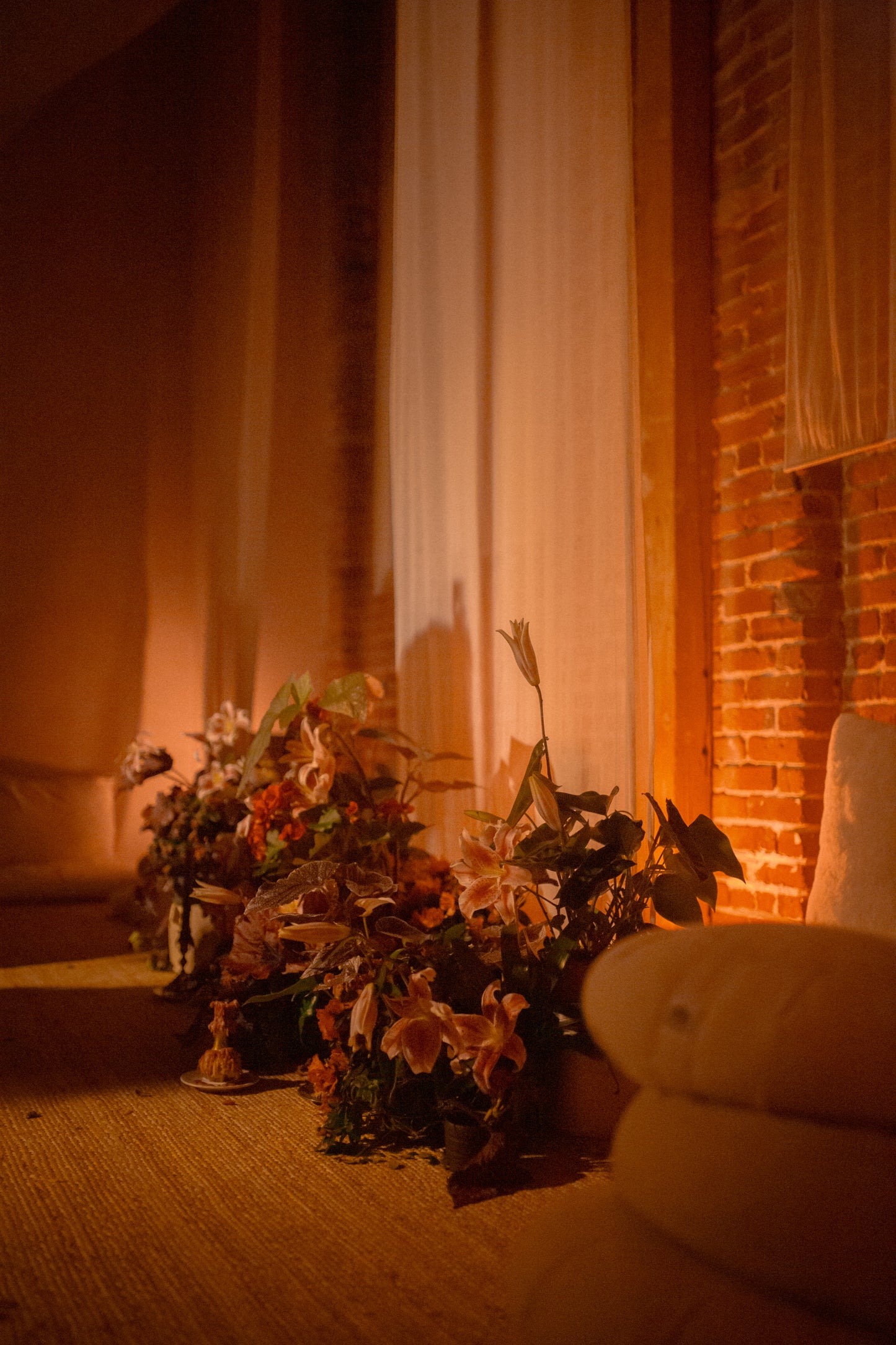 The Art of the Striptease: Re-Wilding Your Erotic Aliveness(All Gender Partner Workshop) 